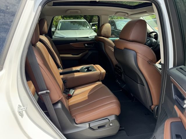 Certified 2023 Acura MDX FWD w/ Technology Package image 14