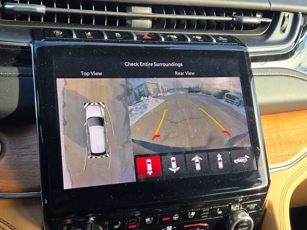 Used 2024 Jeep Grand Cherokee L Summit image 34