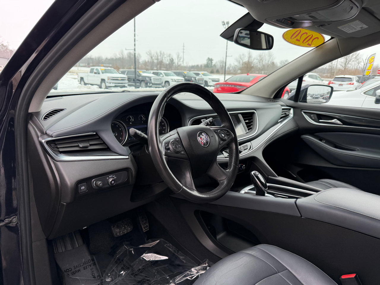 Used 2020 Buick Enclave Essence image 13