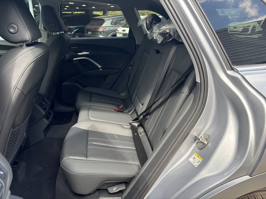New 2026 Audi Q5 Premium Plus image 14