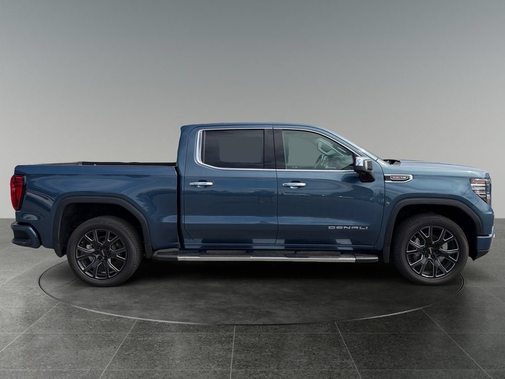 Used 2024 GMC Sierra 1500 Denali AWD/4WD image 10