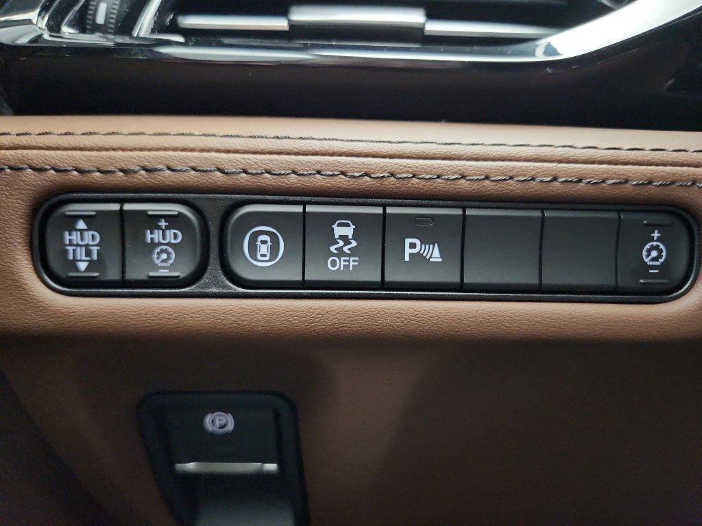 Certified 2024 Acura MDX SH-AWD w/ Advance Package image 13