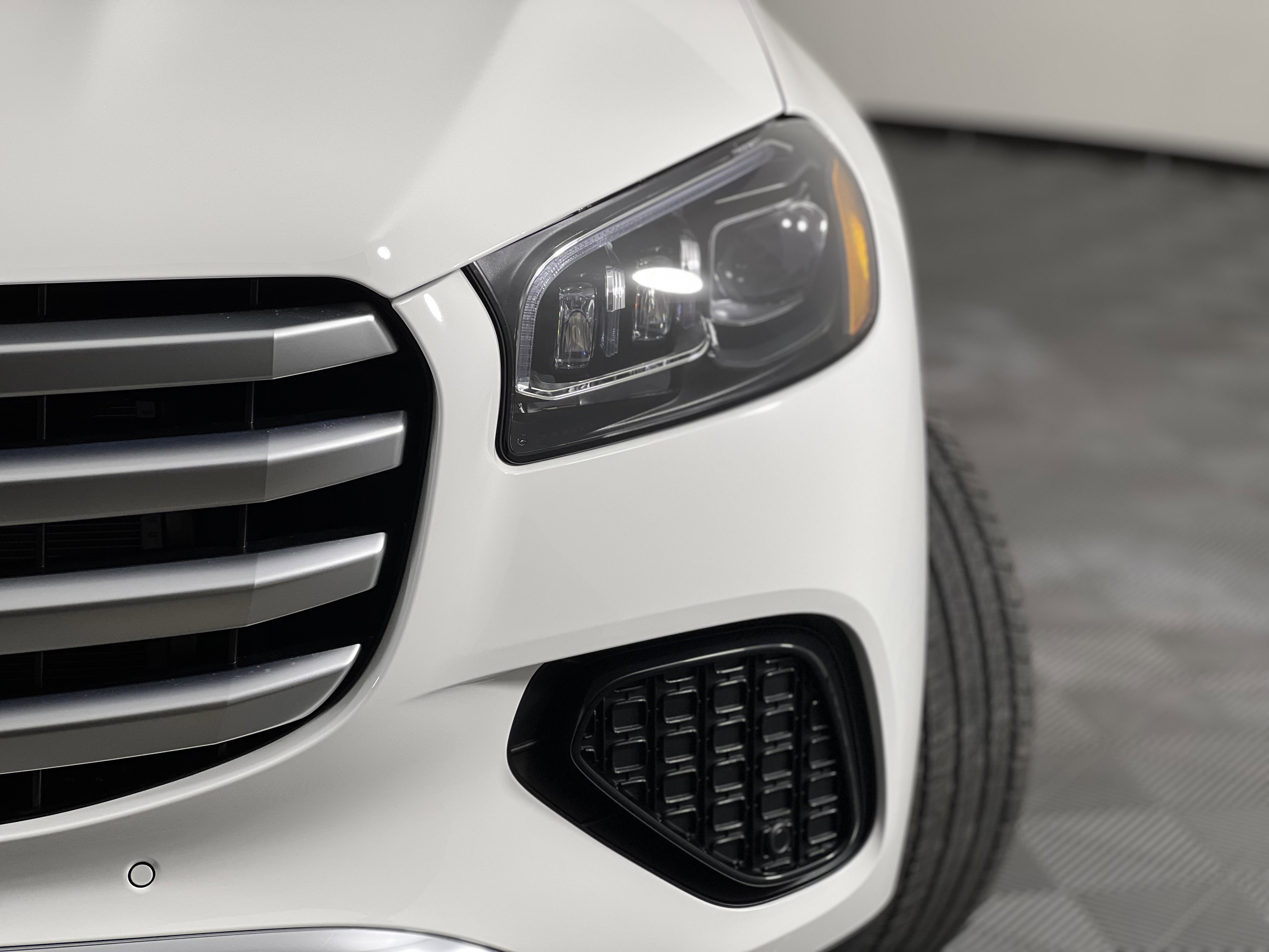 New 2026 Mercedes-Benz GLS 450 4MATIC image 7