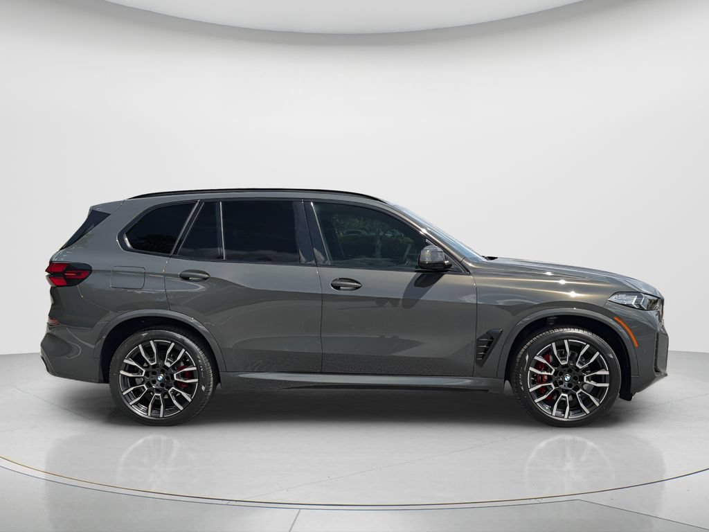 New 2026 BMW X5 xDrive40i w/ M Sport Package AWD/4WD image 25