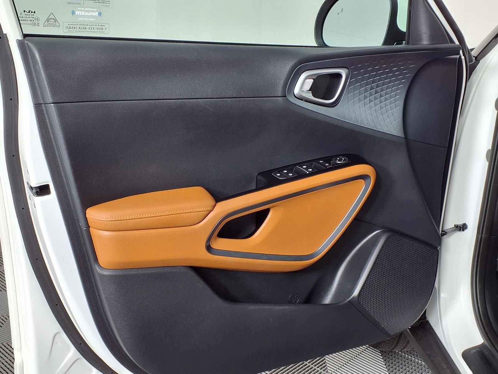 Used 2024 Kia Soul EX w/ Option Group 015 FWD image 22