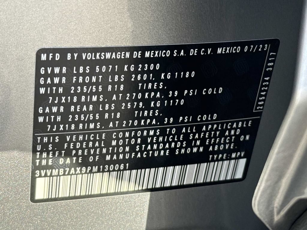 Used 2023 Volkswagen Tiguan SE AWD/4WD image 26