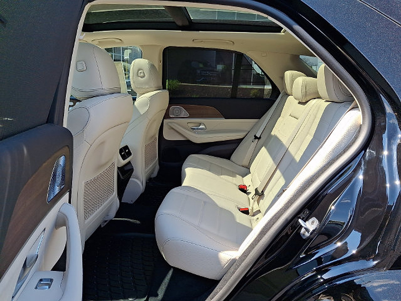 Used 2026 Mercedes-Benz GLE 350 4MATIC image 8