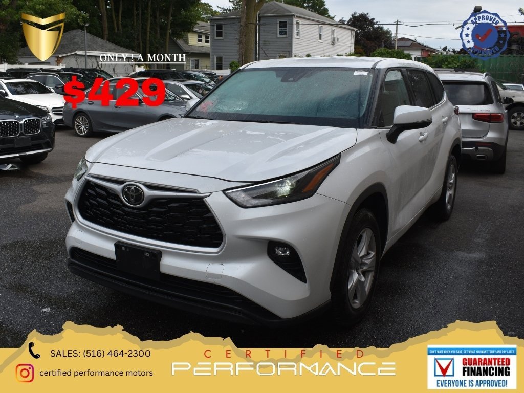 Used 2024 Toyota Highlander LE