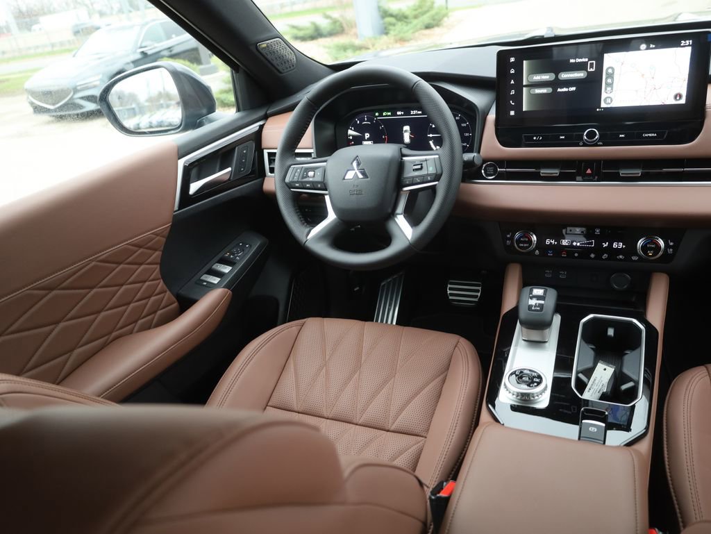 New 2025 Mitsubishi Outlander SEL image 23