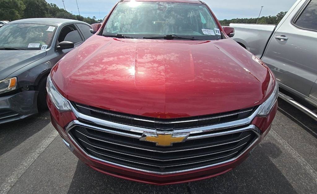 Used 2020 Chevrolet Traverse Premier FWD image 2