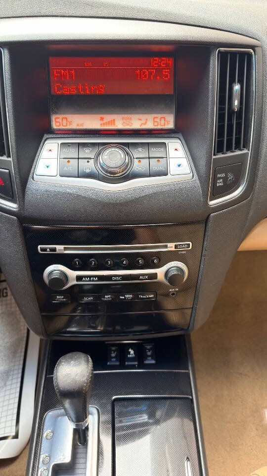 Used 2011 Nissan Maxima 3.5 SV w/ Cold Pkg FWD image 14
