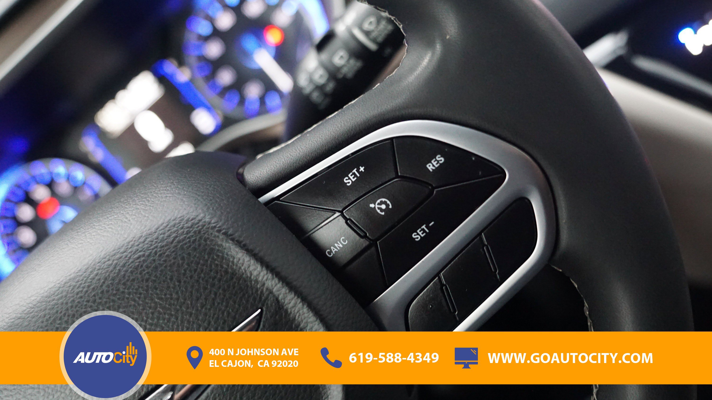 Used 2023 Chrysler Voyager LX FWD image 20