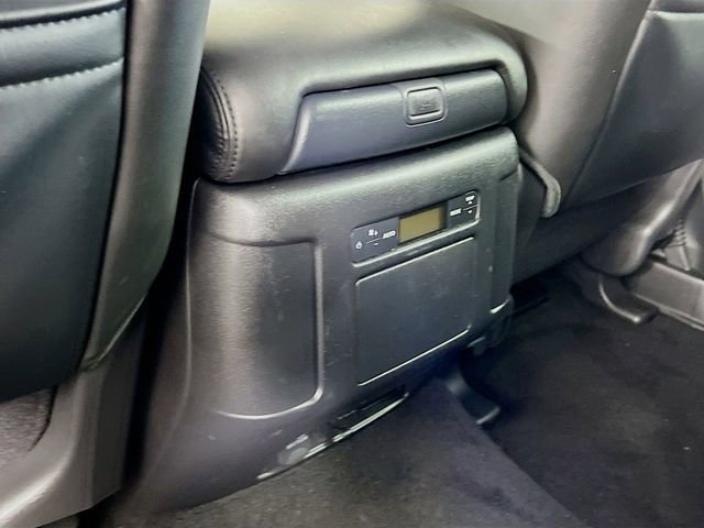 Used 2022 Nissan Armada SL image 26