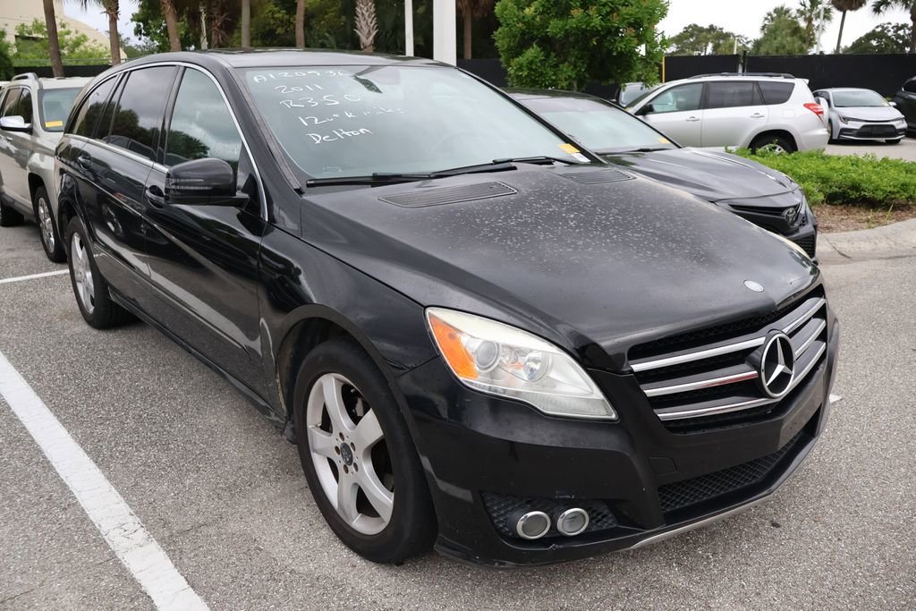 Used 2011 Mercedes-Benz R 350 4MATIC image 6