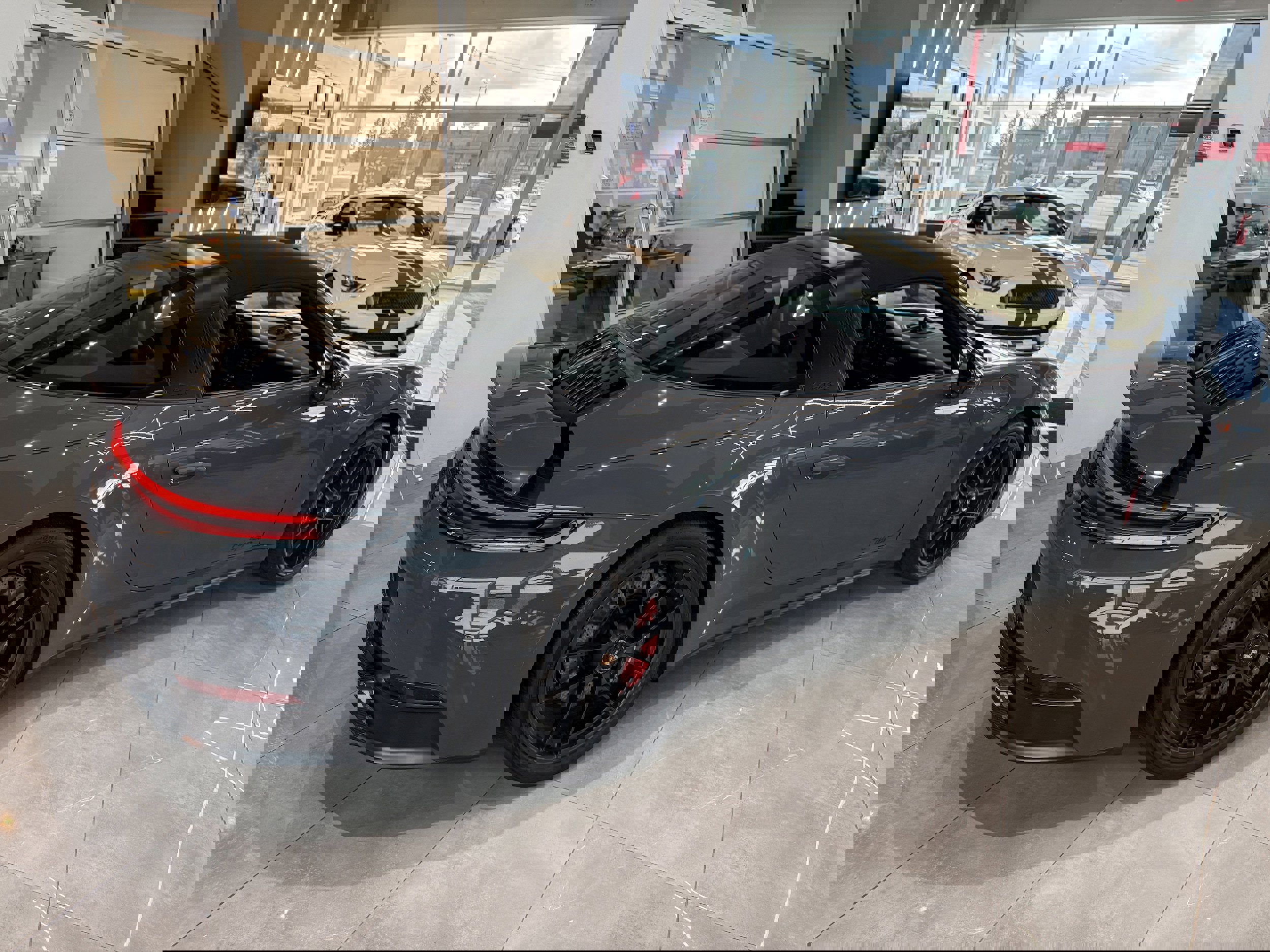 Used 2026 Porsche 911 Targa 4 GTS AWD/4WD image 40