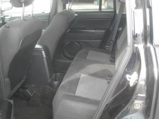 Used 2016 Jeep Compass Sport w/ Power Value Group image 12