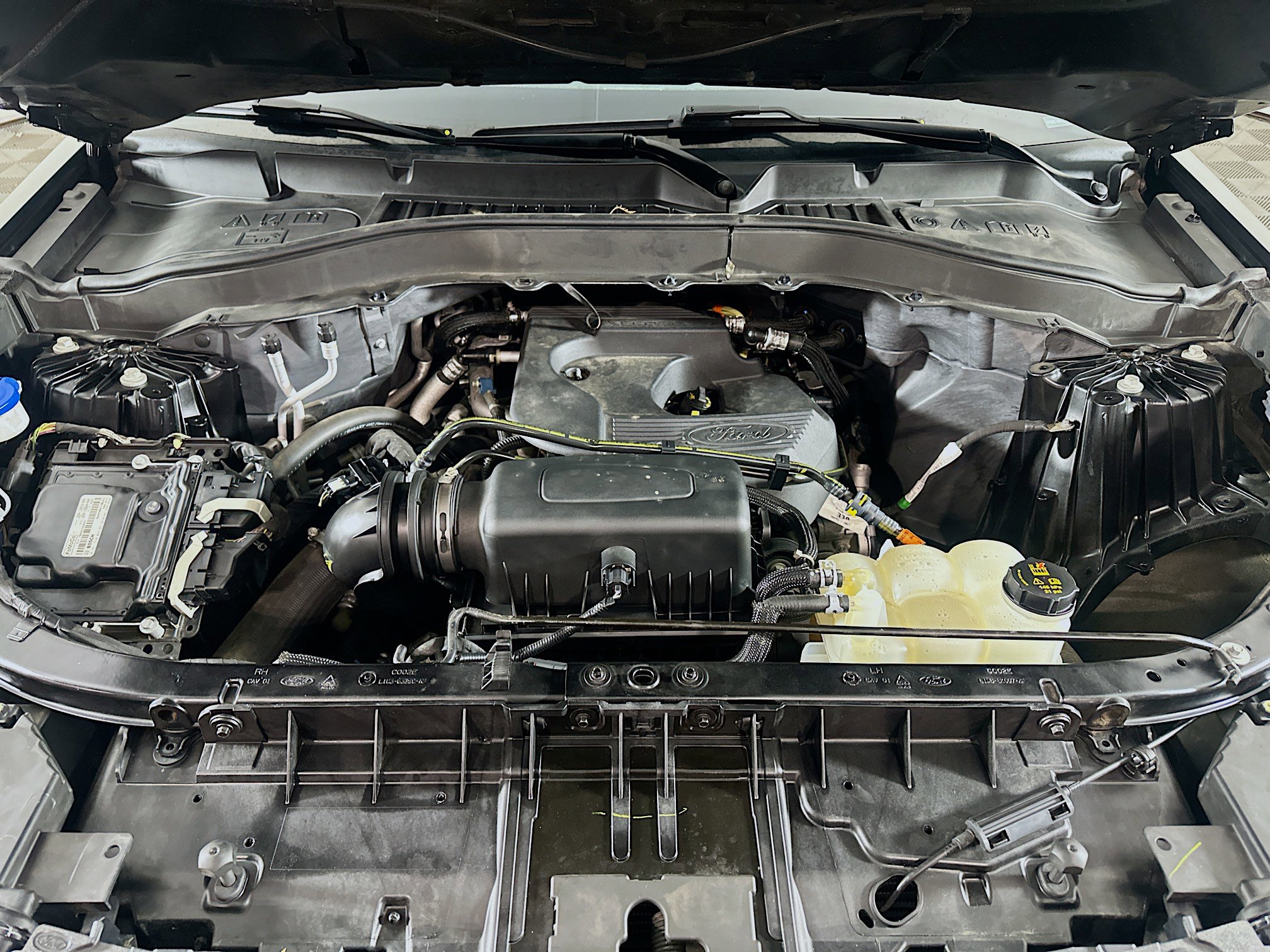 Used 2020 Ford Explorer 2WD w/ Class III Trailer Tow Package image 35