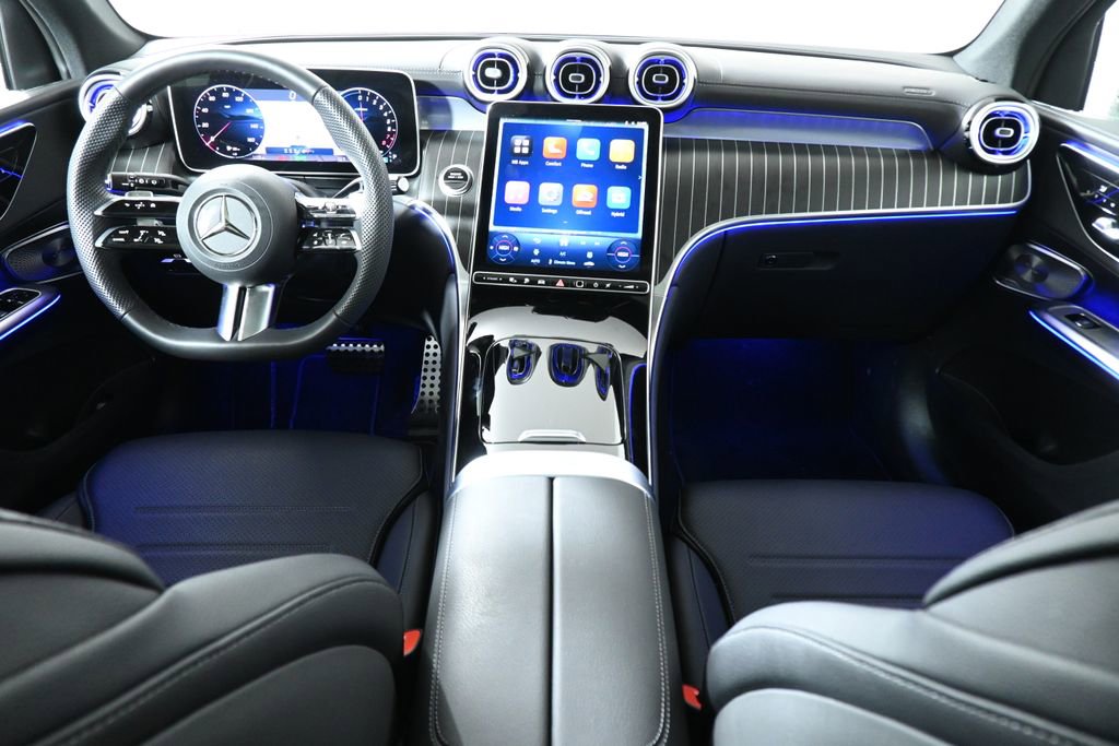 Certified 2026 Mercedes-Benz GLC 350e 4MATIC image 4