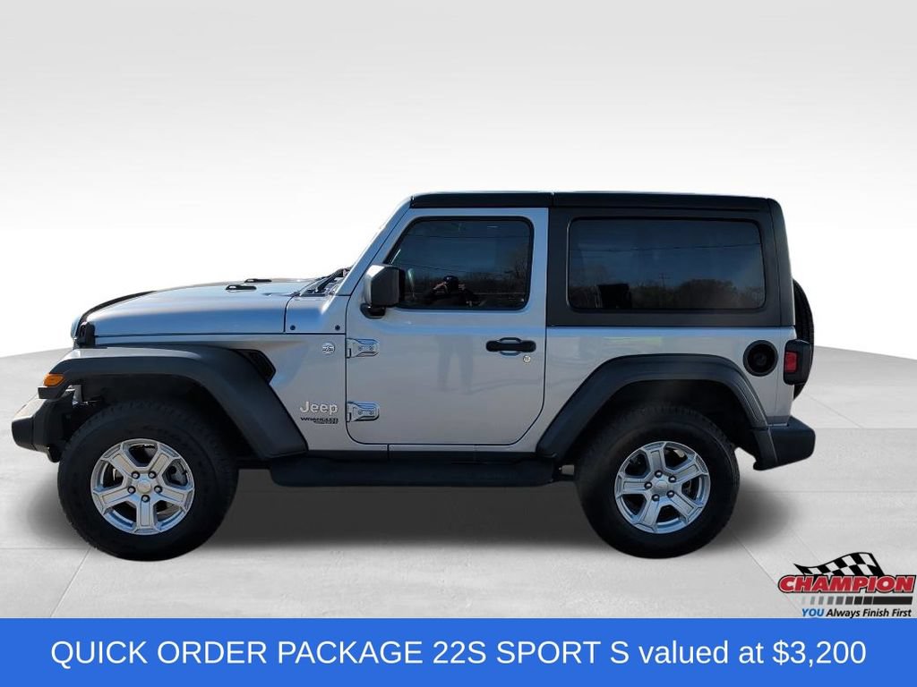 Used 2020 Jeep Wrangler Sport AWD/4WD image 2