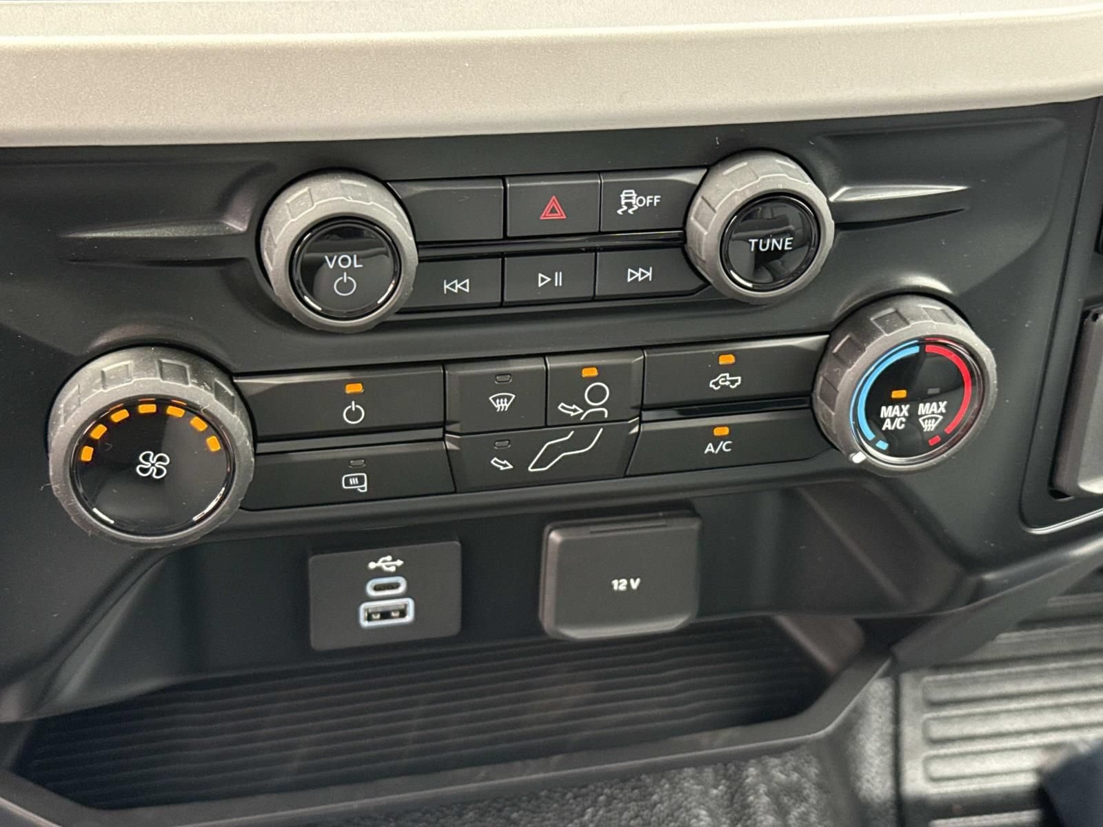 New 2026 Ford F250 XL AWD/4WD image 15