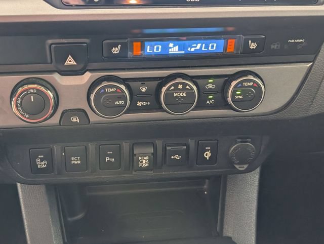 Used 2023 Toyota Tacoma TRD Sport w/ TRD Premium Sport Package AWD/4WD image 22