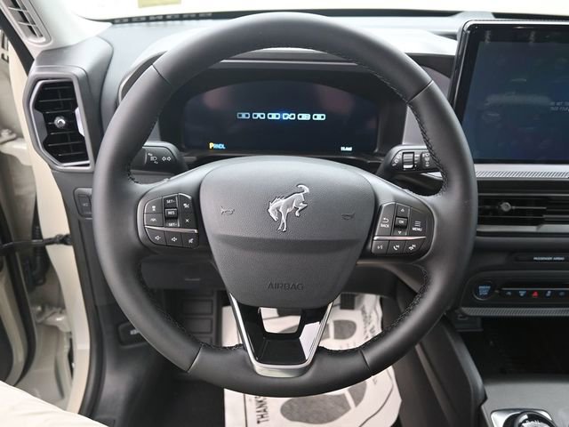 Used 2025 Ford Bronco Sport Outer Banks image 11