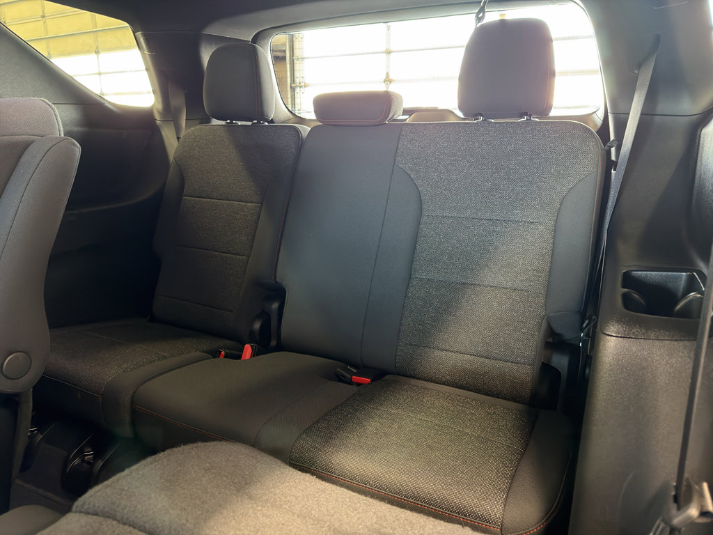 Used 2024 Chevrolet Traverse Z71 image 34