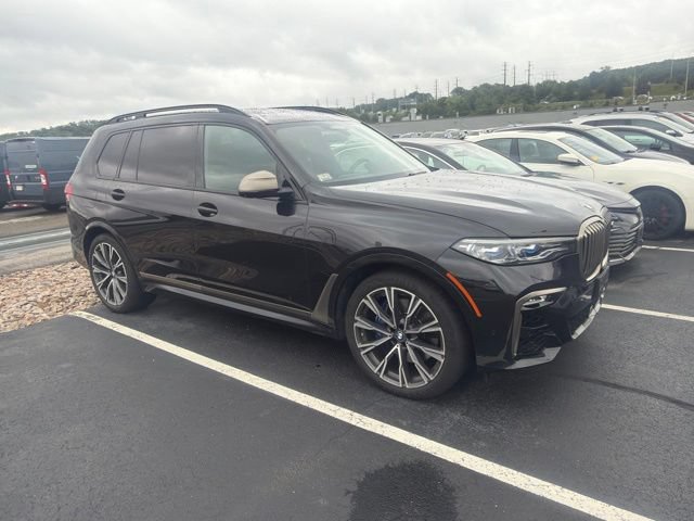 Used 2020 BMW X7 M50i AWD/4WD image 1