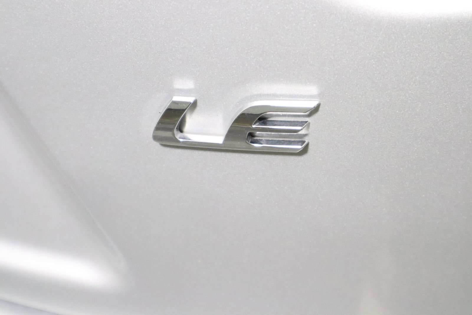 Used 2025 Toyota Corolla LE image 7