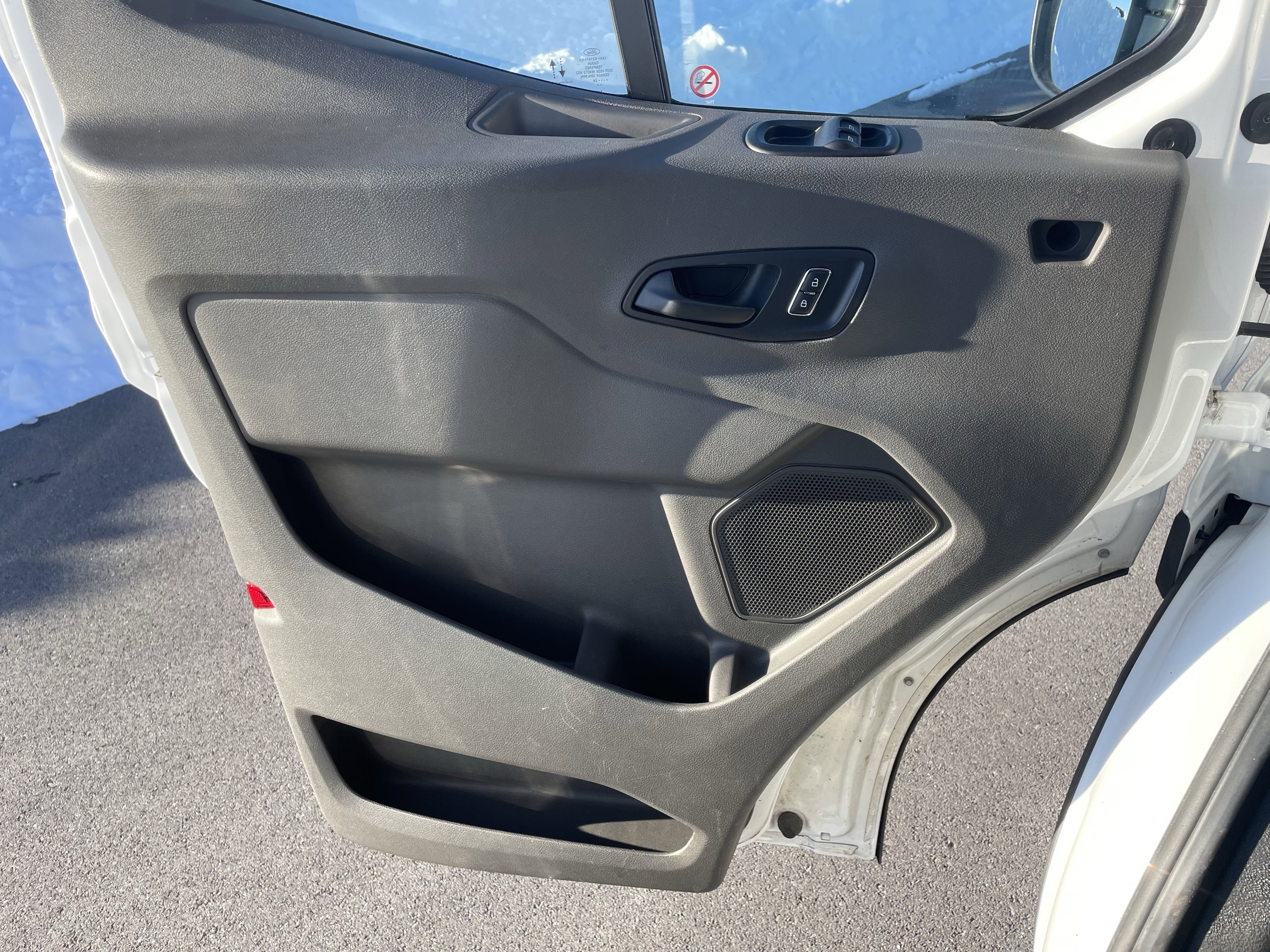 Used 2024 Ford Transit 250 Low Roof w/ Exterior Upgrade Package image 13