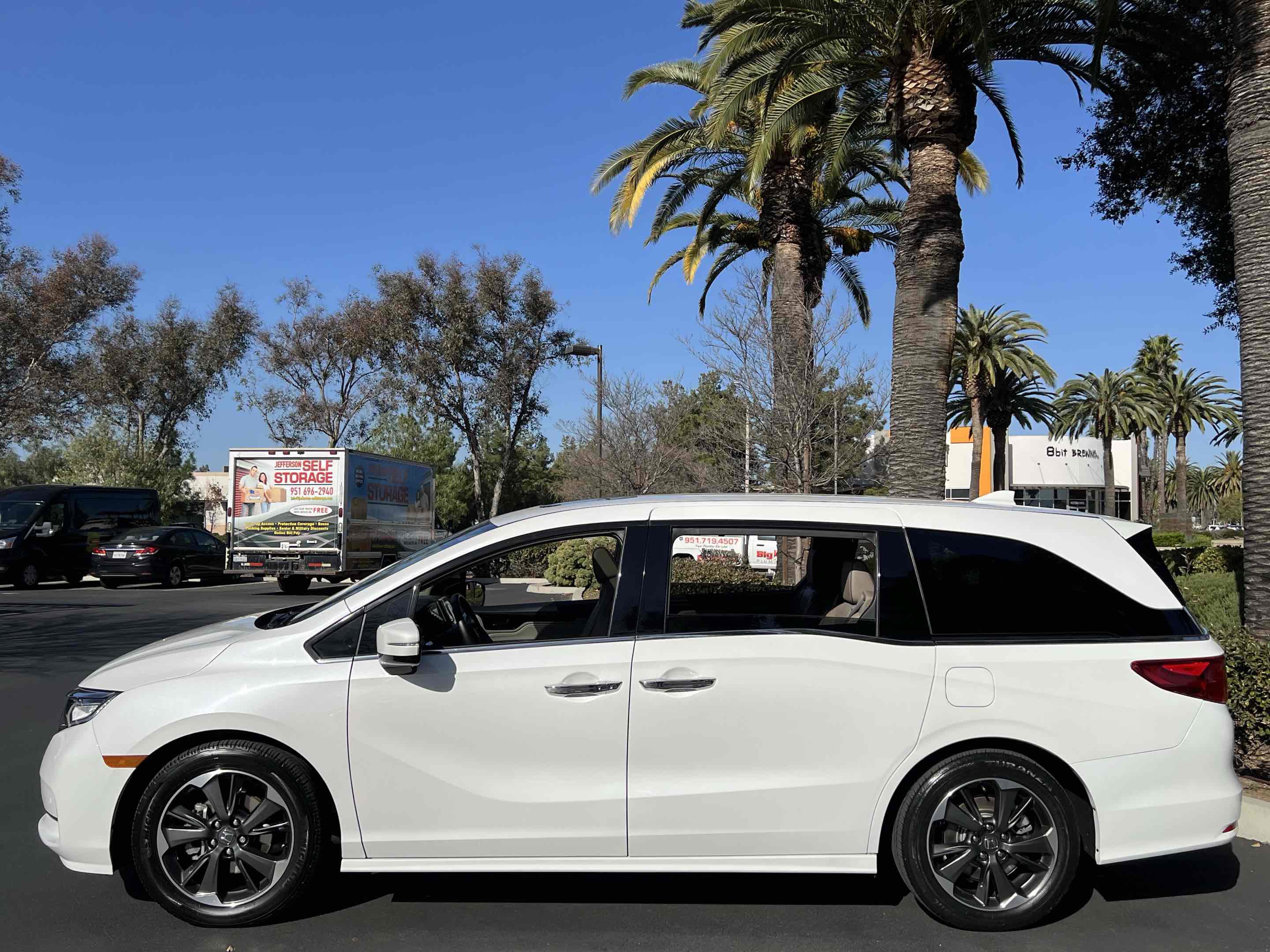 Used 2023 Honda Odyssey Elite image 19