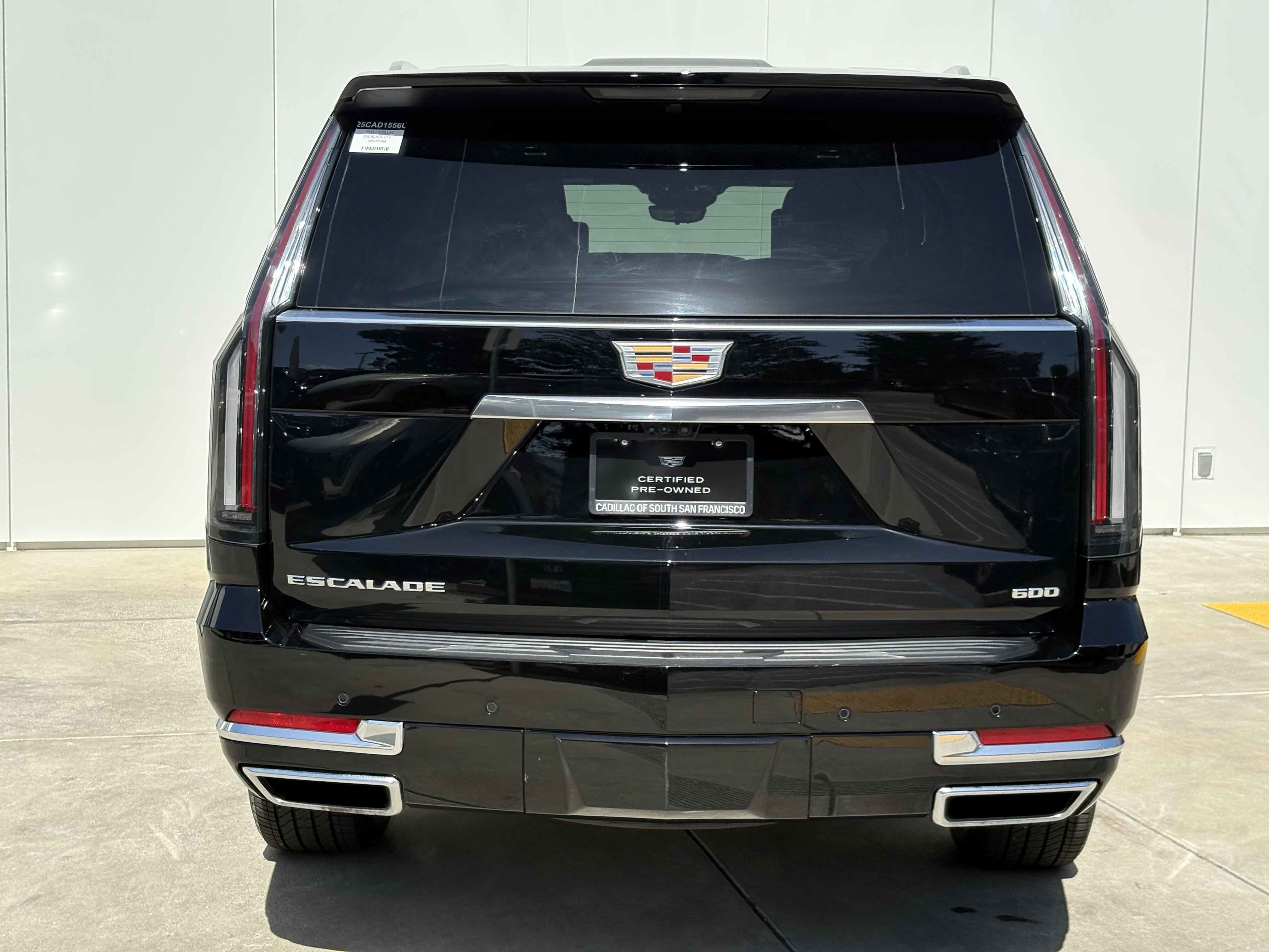 Used 2025 Cadillac Escalade ESV Premium Luxury Platinum AWD/4WD image 8