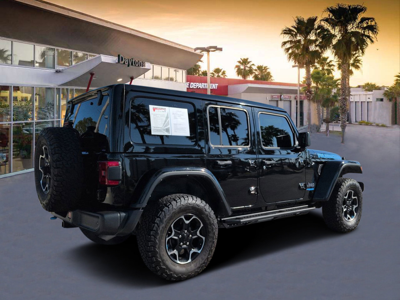 Used 2022 Jeep Wrangler Unlimited Rubicon 4xe w/ Cold Weather Group image 3