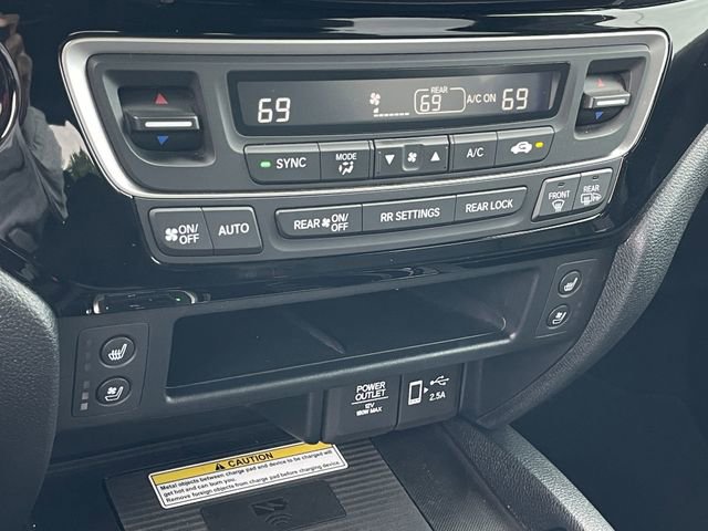Used 2023 Honda Passport Elite image 19