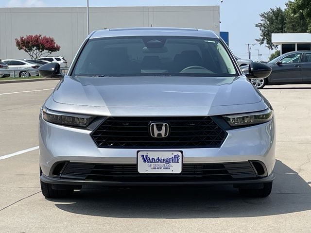 Used 2025 Honda Accord SE image 6