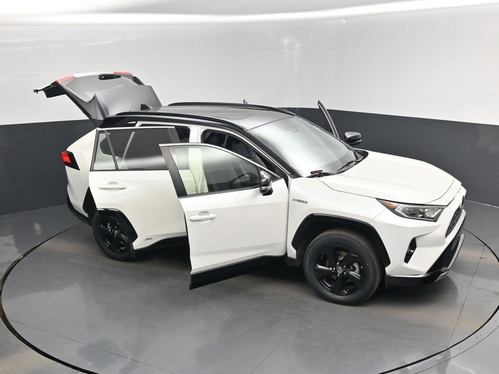 Used 2019 Toyota RAV4 XSE w/ XSE Weather Package image 19
