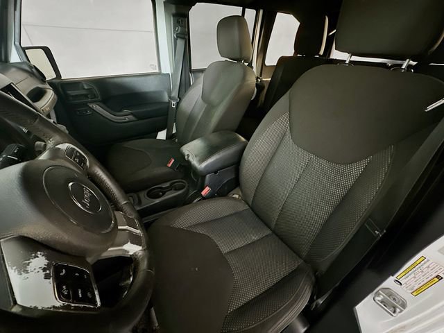 Used 2016 Jeep Wrangler Unlimited Sport image 18