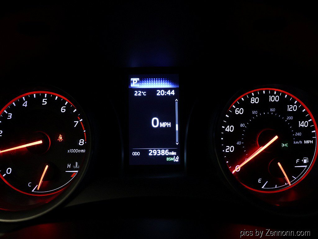 Used 2022 Toyota Camry XSE FWD image 17