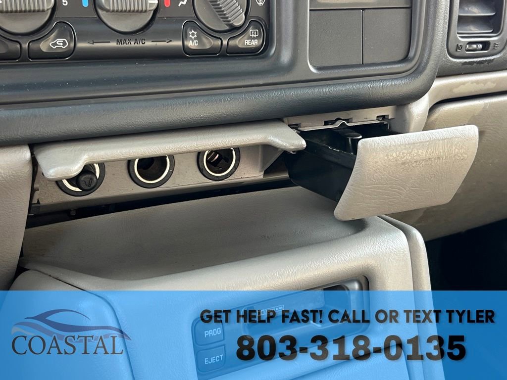 Used 2002 Chevrolet Tahoe Z71 image 29