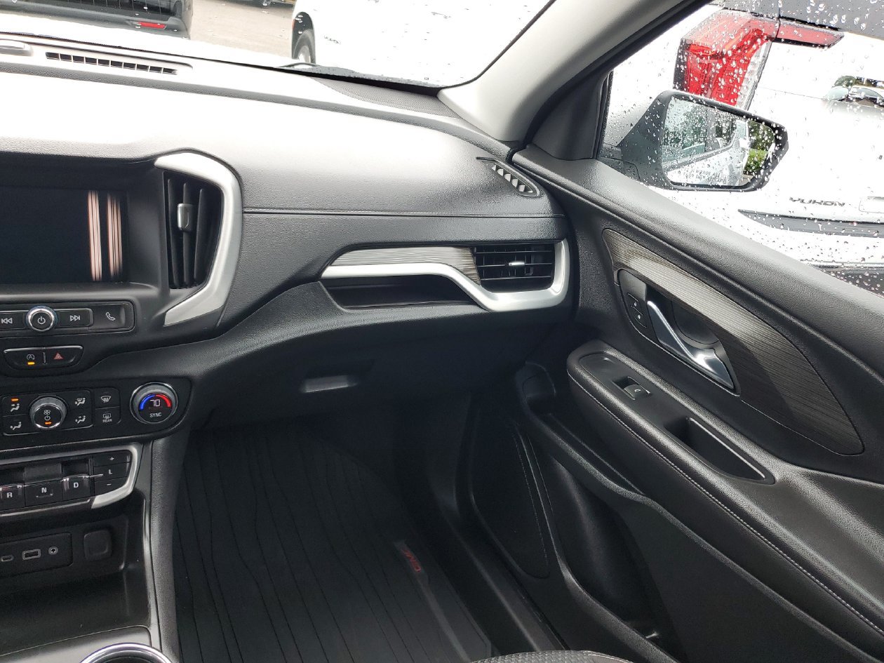 Used 2022 GMC Terrain SLE w/ Driver Convenience Package FWD image 14