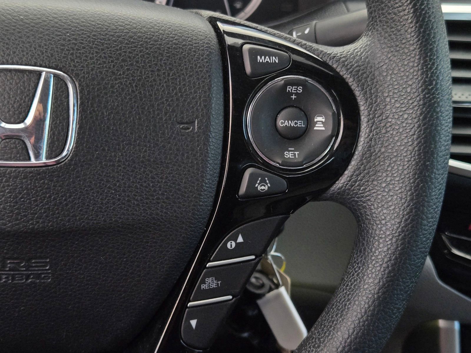 Used 2016 Honda Accord LX image 18