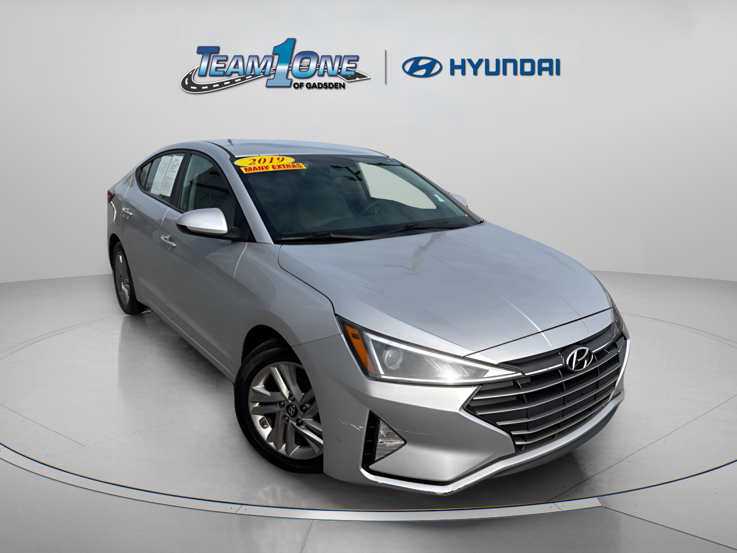 Used 2019 Hyundai Elantra SEL FWD image 1