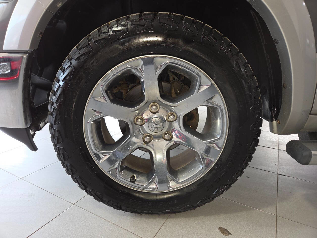Used 2013 RAM 1500 Laramie w/ Convenience Group AWD/4WD image 14