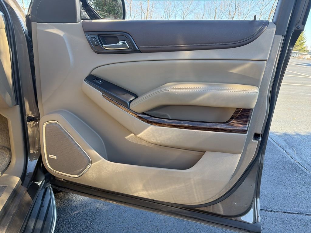 Used 2015 GMC Yukon SLT image 27