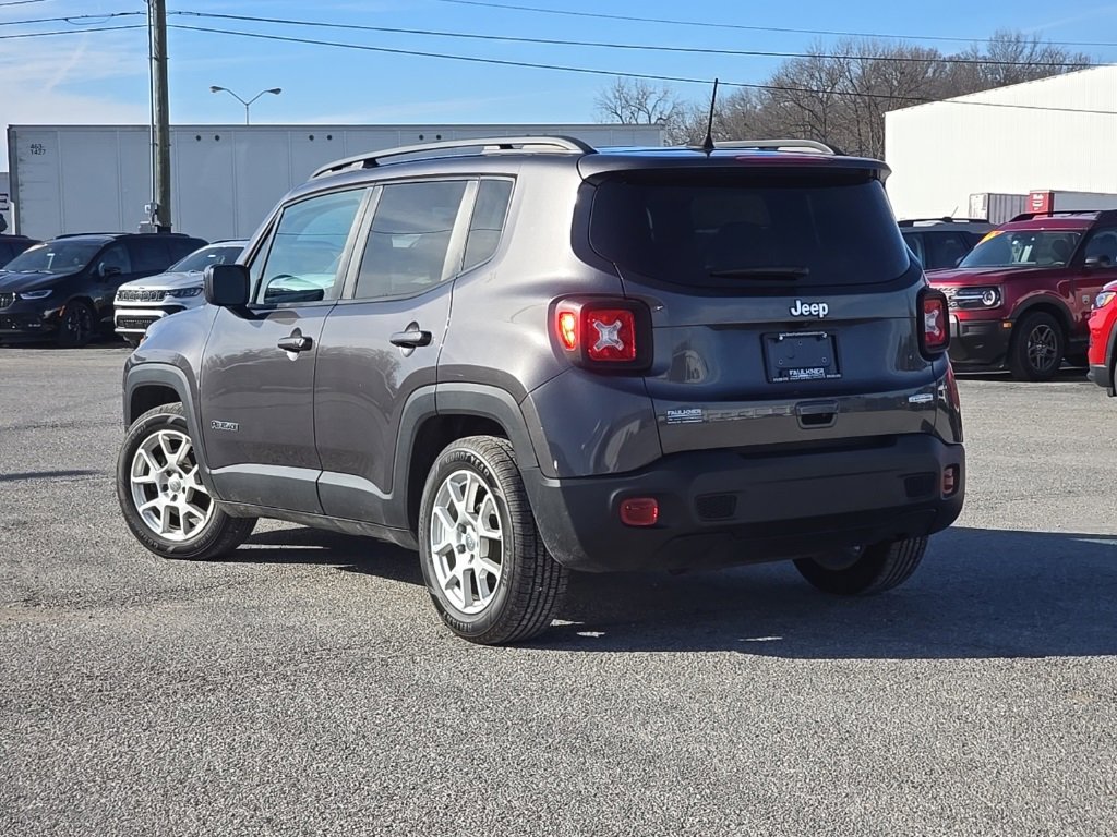 Certified 2019 Jeep Renegade Latitude image 5