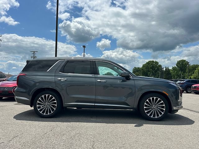 Used 2025 Hyundai Palisade Calligraphy AWD/4WD image 9