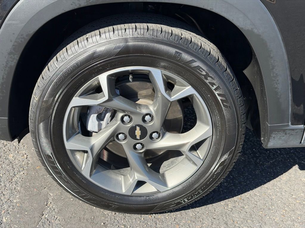 Used 2024 Chevrolet Trax LT image 10