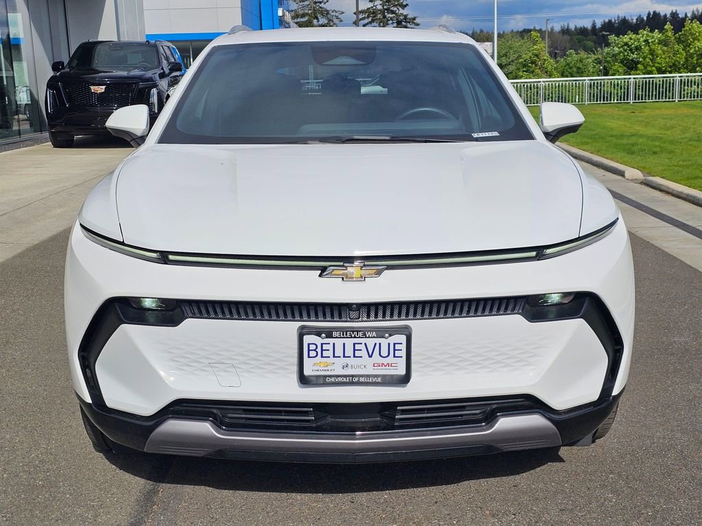 Used 2025 Chevrolet Equinox EV LT w/ Convenience Package FWD image 8