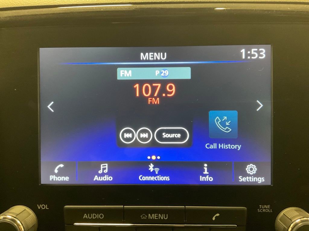 Used 2024 Nissan Frontier SV image 24