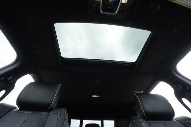 Used 2024 RAM 2500 Limited image 12